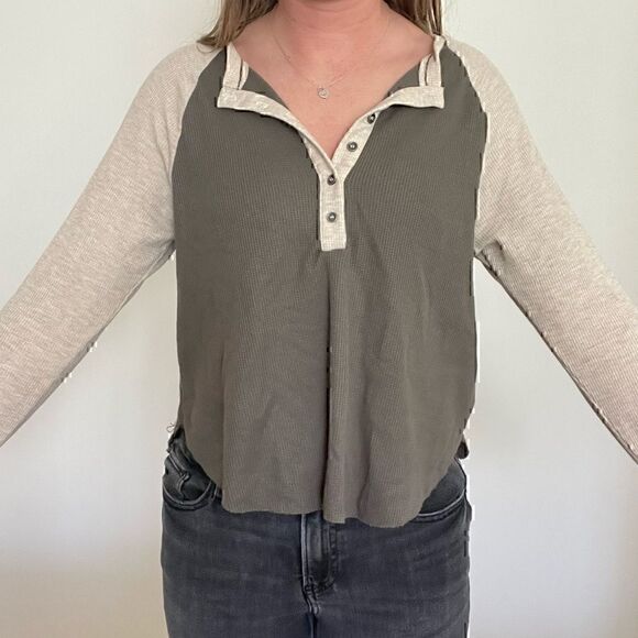 Treasure & Bond Tops - Treasure&Bond Two Toned Waffle Top